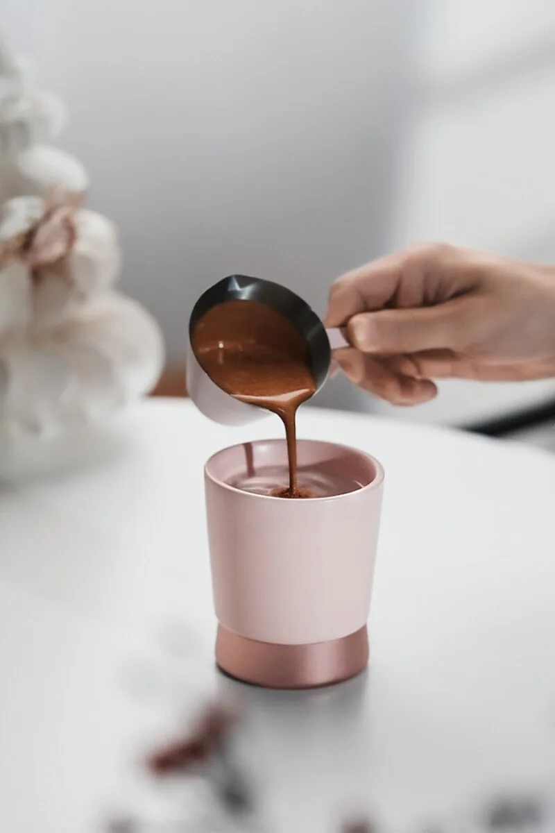 高級なセラミック製コーヒーカップ【ラテアート対応】