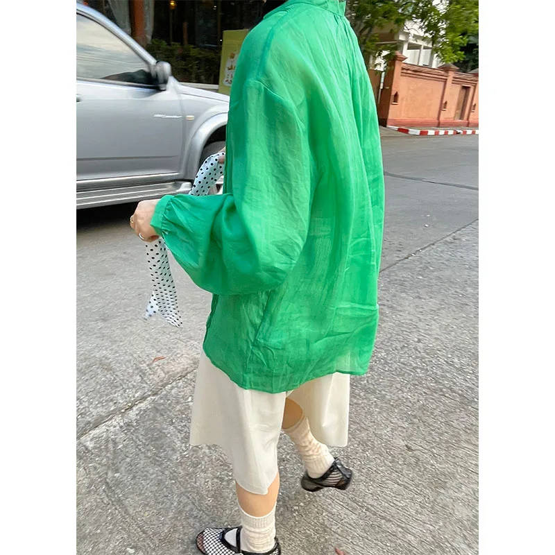 明るい色の服 おすすめ：夏用抗UV長袖シャツのグリーン選定ガイド