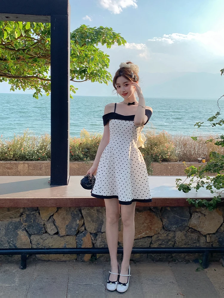 オフショルダードレス特集
