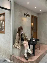 カジュアルなカーキ色の中長丈トレンチコート【秋季・レトロ・小柄対応】