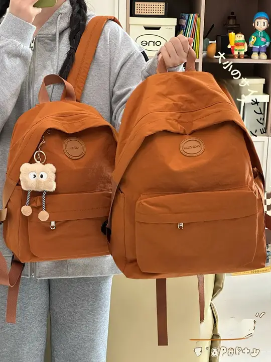シンプルで使いやすい無地リュックサック【軽量・女子向け・学校用】
