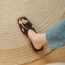 LukyDD 本革ハンドメイドサンダル【夏用・平底・デザイン性の高いフレンチムール】