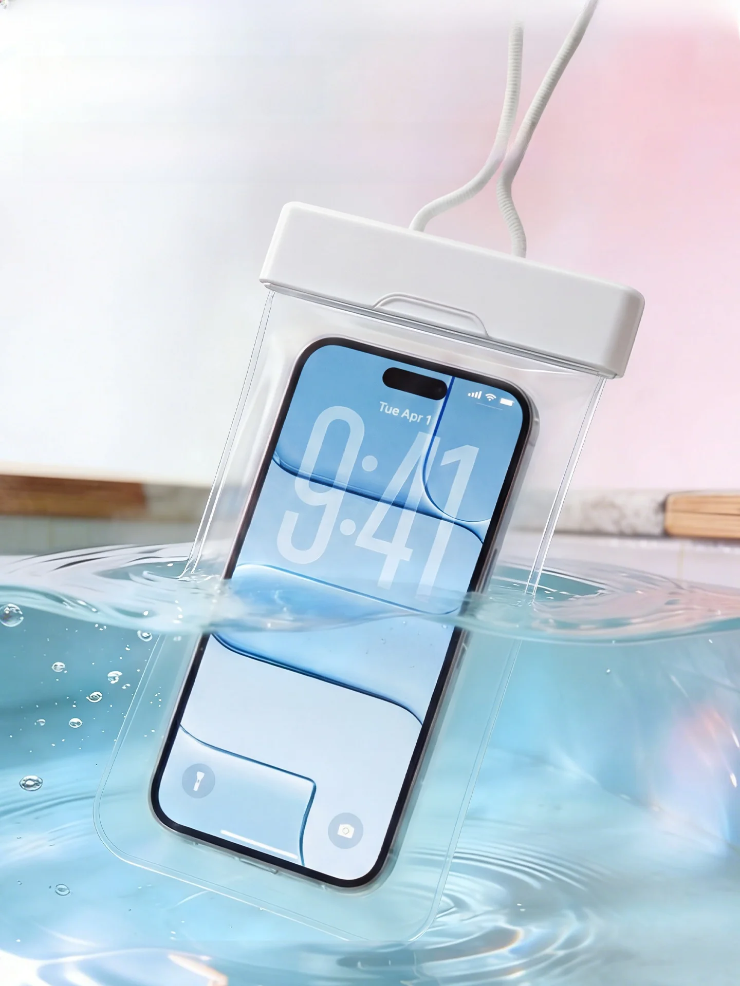 防水スマホケース：30m深海対応のタッチスクリーン機能と実際の使用シーン