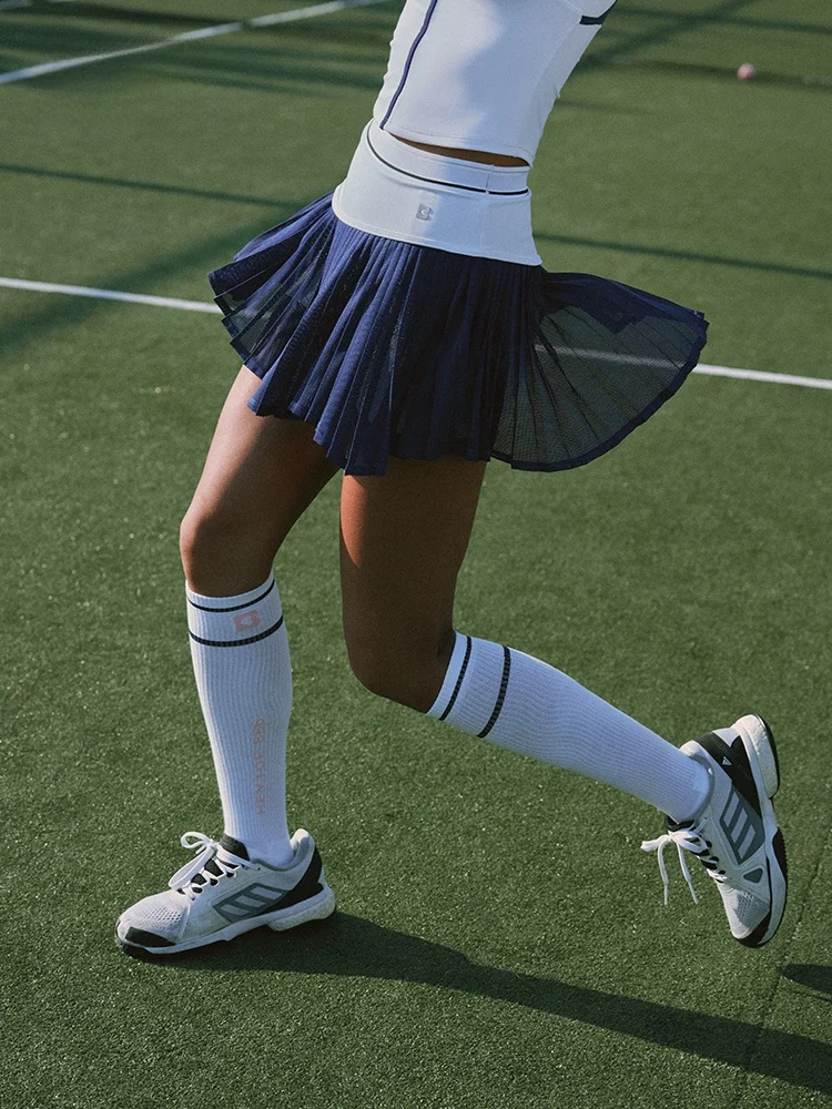 テニスウェア レディース 2026春夏 どう選ぶ？かわいい・かっこいい・通気性を兼ね備えたベストなスカートは？
