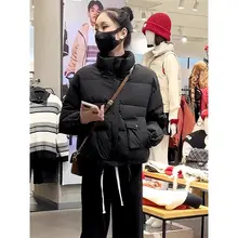 短いダウンコットンジャケット【レディース・冬用・厚手・ポンポンデザイン】