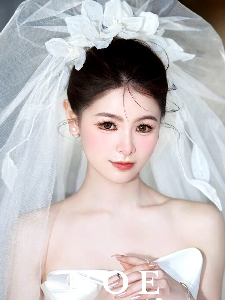 ヘッドドレス 生花はどう選ぶ？結婚式やフォトシューティングに最適な「手作り花のヘッドドレス」の選び方を徹底解説