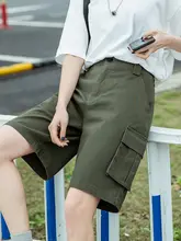 カーキカラーのワークショートパンツ【ストレート・フィット・大きいサイズ・夏用】（セットアップ対応）