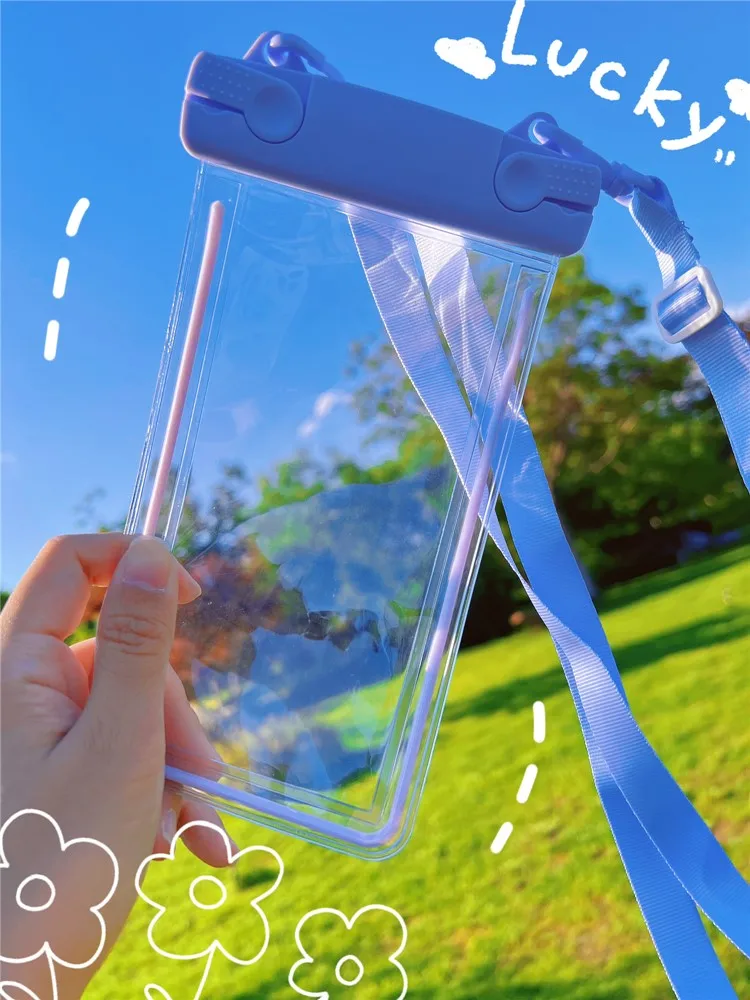 完全防水ポーチダイビングに使えるおすすめ3選は？選び方と実際の使い方を徹底解説