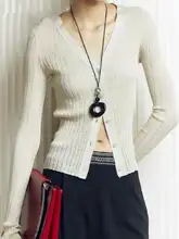 シンプルなデザイン！黒の瑪瑙製の円環ペンダントネックレス【編み込み式・ロングタイプ・ニット用】