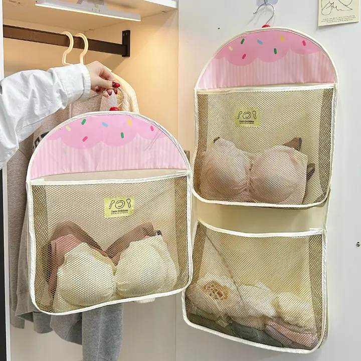 可愛い収納壁掛け袋【多ポケット・インナー・靴下用・リビングや学生寮に最適】（セットアップ対応）