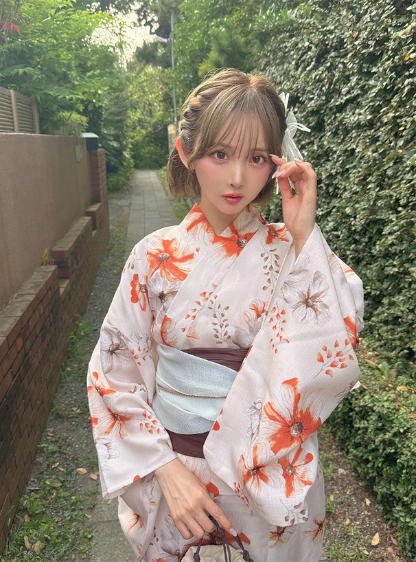 「＋j 服」と「haori」の違いは？和風スタイルで悩む人のための選択ガイド