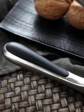 家庭用くるみ開け器【ナッツとヘーゼルナッツ対応・便利な小道具】