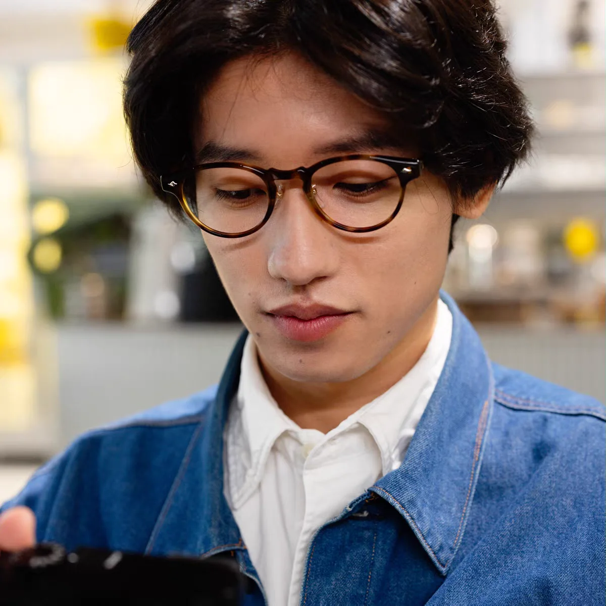 目が疲れないメガネを選ぶときに、見た目と機能のバランスは？
