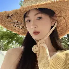 大きなつばの刺繍入り麦わら帽子【ビーチ用・日焼け防止・UVカット】