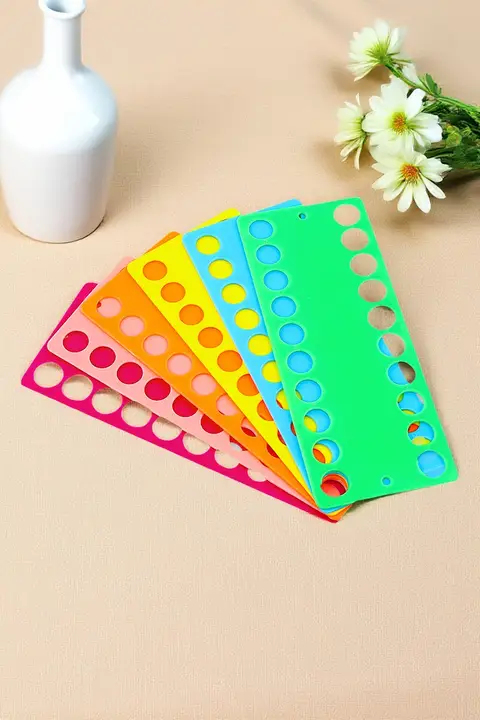 刺繍用 プラスチック製糸通しボード【便利な大穴デザイン・収納・整理整頓】