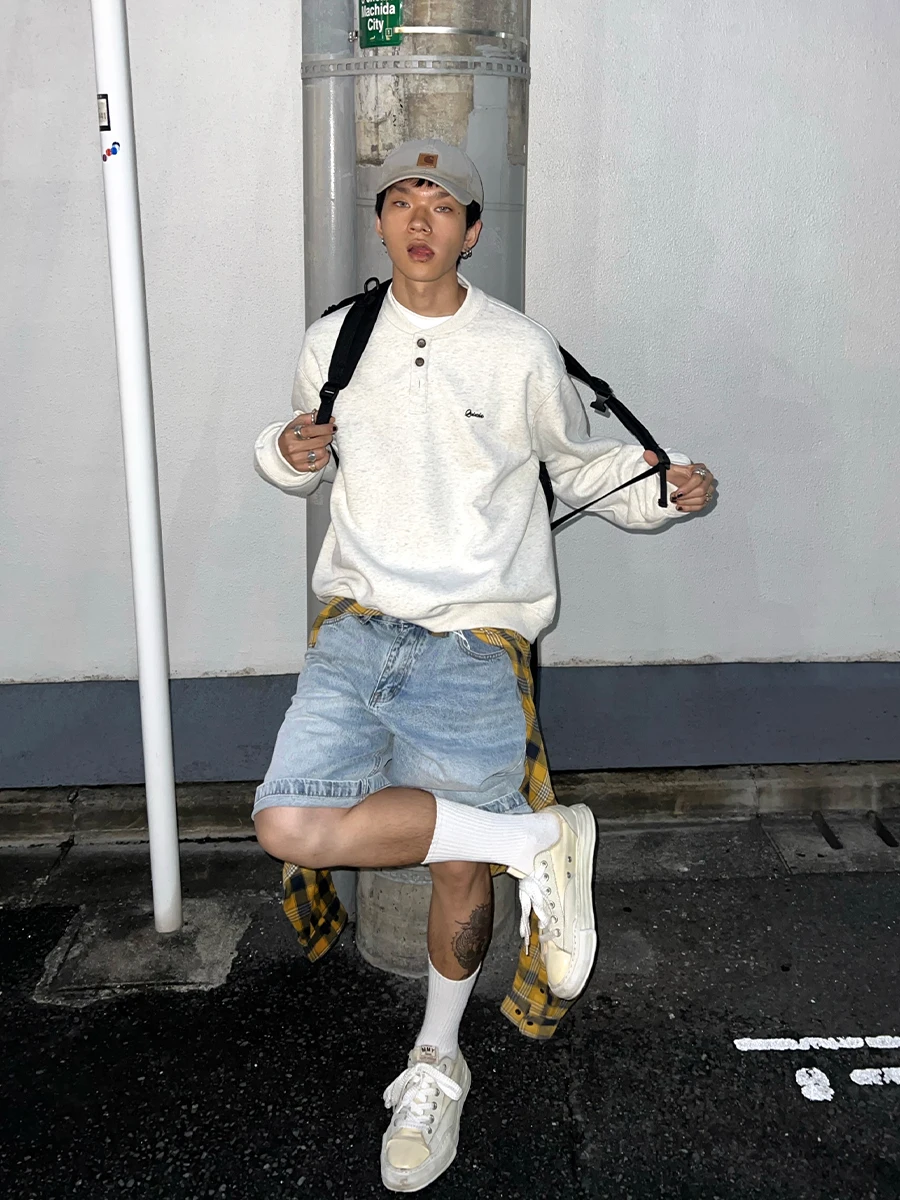 低身長で顔が大きい男性にぴったりの、秋の1着はこれ？