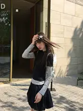 ストライプデザインの長袖カットソー【女性用・秋季・レイヤード風】