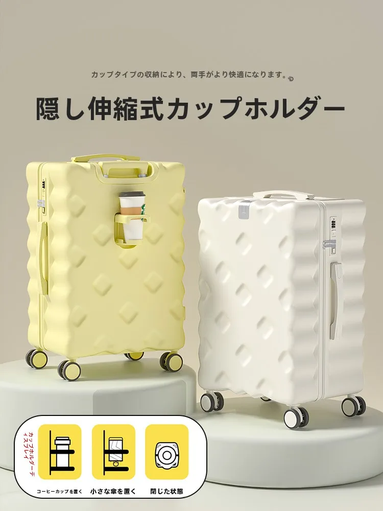 軽量で丈夫なスーツケースを選ぶべき理由は？女性が海外旅行に最適な「小型スーツケース」の選び方