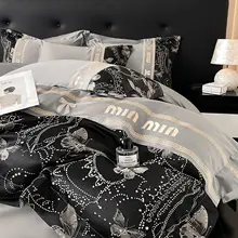 高級感ある黒の刺繍入り四点セット【全棉・浮彫りデザイン・ベッドカバー・シーツ・マットレスカバー】（セットアップ対応）