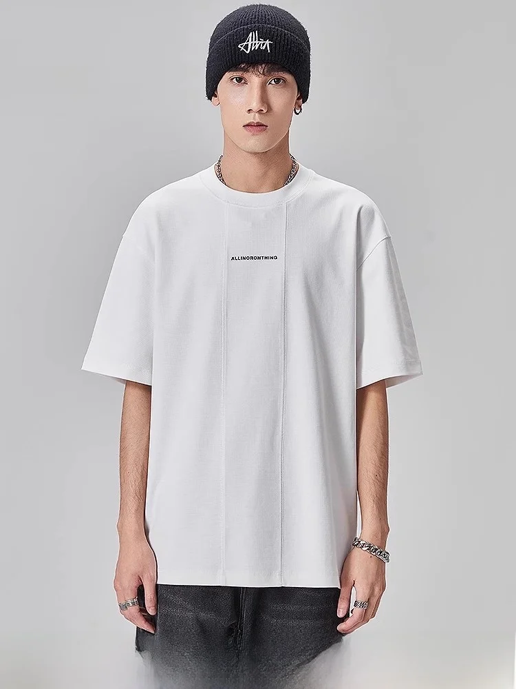 白Tシャツ 似合う 男 にぴったりな5選：なぜシンプルな白が今、メンズファッションの中心なのか？