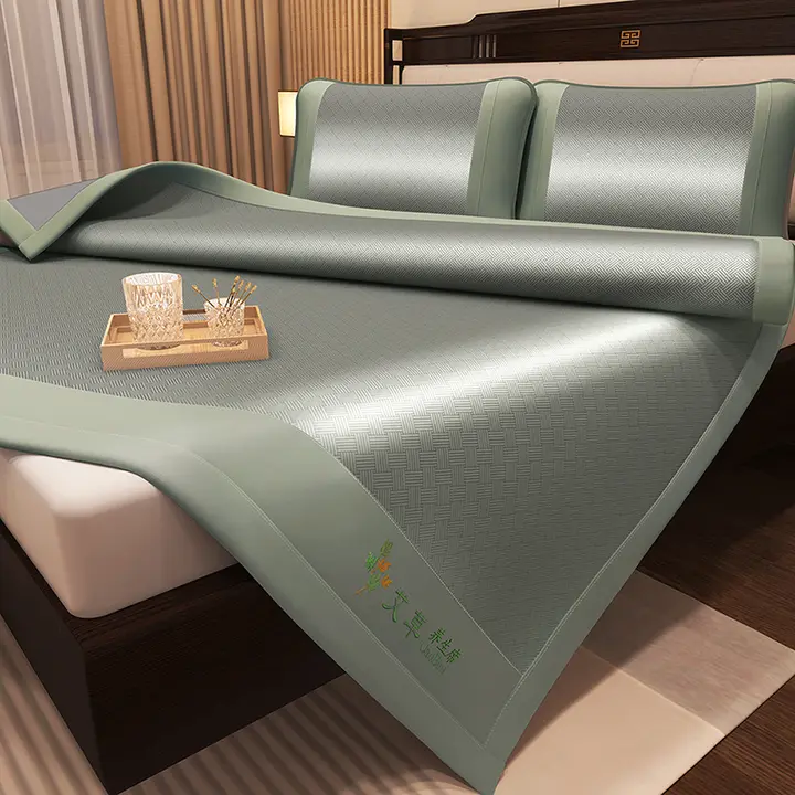 艾草の冷感マット【折りたたみ式・夏用・天然素材】