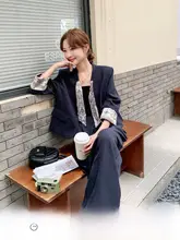濃紺のレトロ風テーラードジャケット【スリムフィット・春秋用・カジュアル・ストレートパンツ】（セットアップ対応）