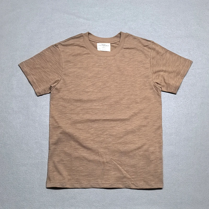 普通体型メンズに合うトップスは？極上の肌触りと季節感を両立するTシャツの選び方