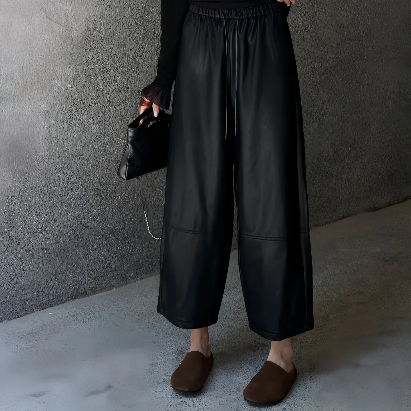 カーゴパンツ コーデ レディース 失敗しない通勤コーデの完全ガイド