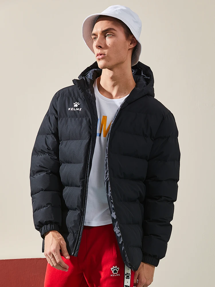 ショートコート メンズはどんな風に選ぶ？KELMEの連帽ショートコートが冬の日常を救う理由