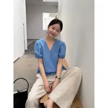 泡パフスリーブVネックラップトップ【シルエットを美しく見せる・夏用】（セットアップ対応）