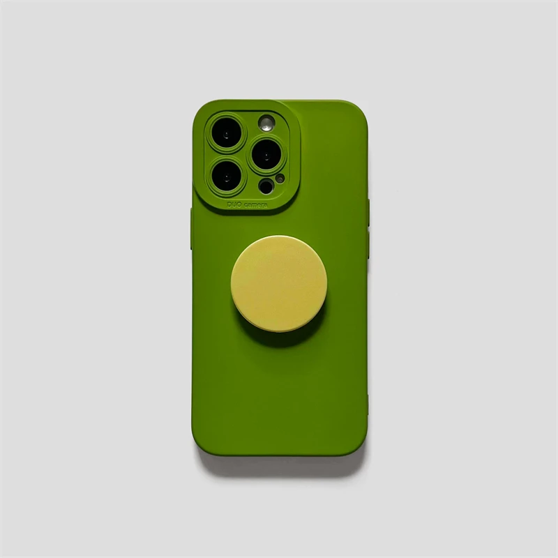 6インチ スマホ と iPhone 二つ折り、どちらが日常に合うの？