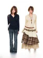 ボタン付きVネック長袖Tシャツ【女性用・春夏・フィットデザイン】