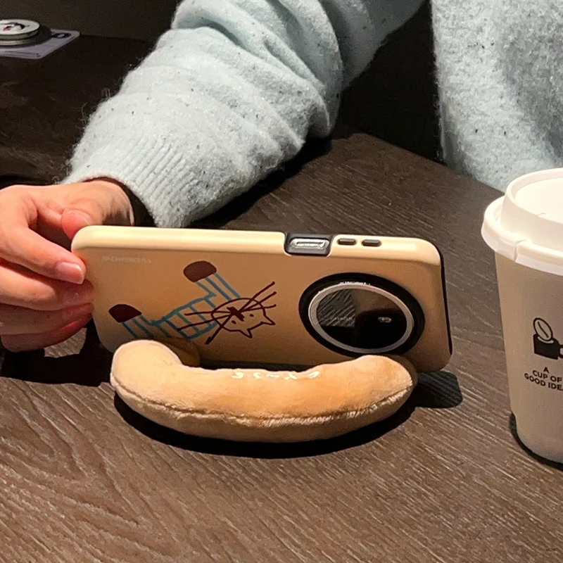 機能電話を選ぶべきか？それともシンプルな手提げ型ケースが最適なのか？