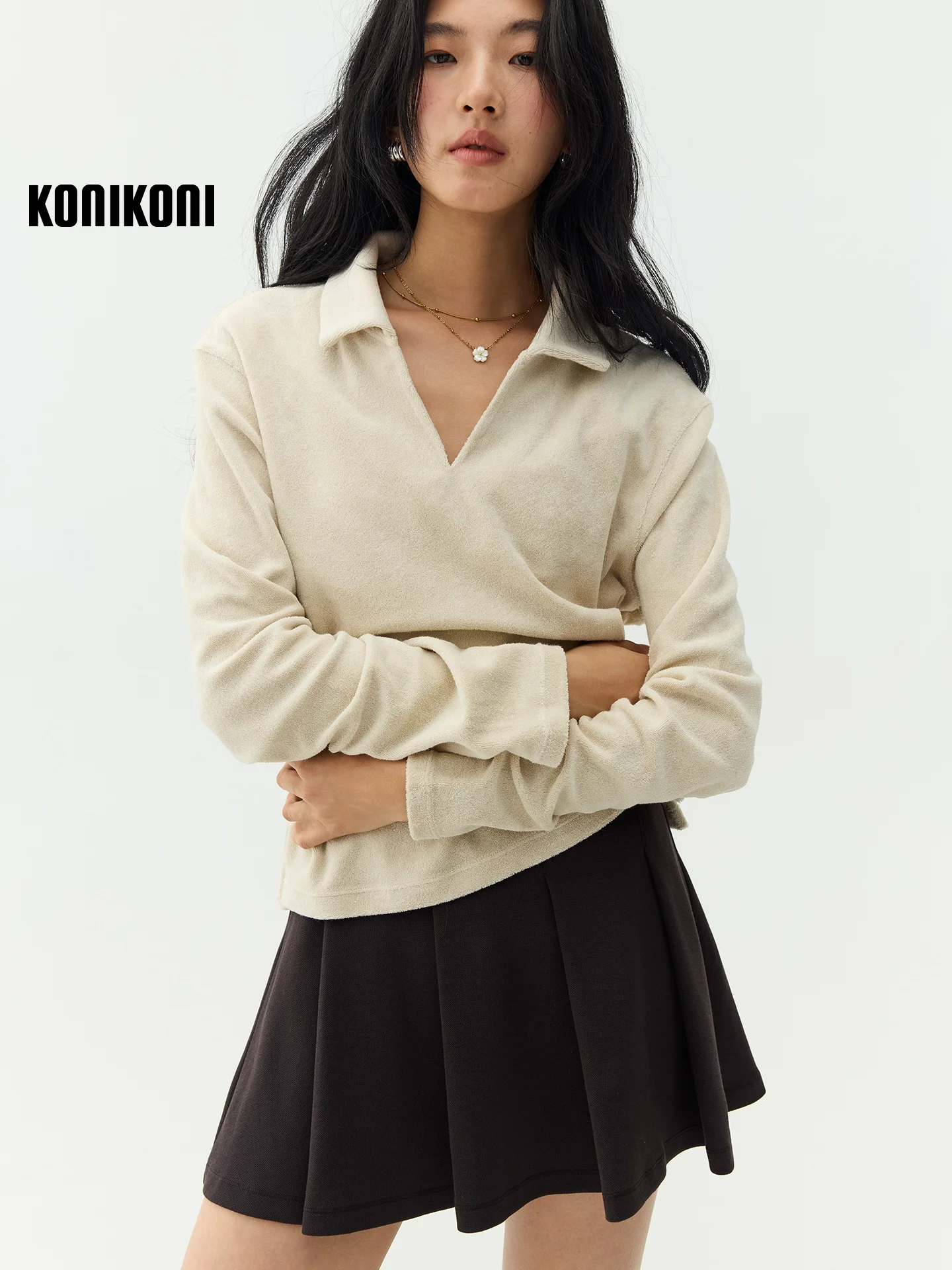 カビゴンTシャツと比べて、このポロ襟Tシャツは本当に「今」のスタイルを救うのか？
