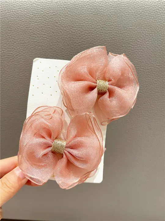 華やかなデザインの子供用バタフライリボンヘアクリップ【女児用・甘美なアクセサリー】