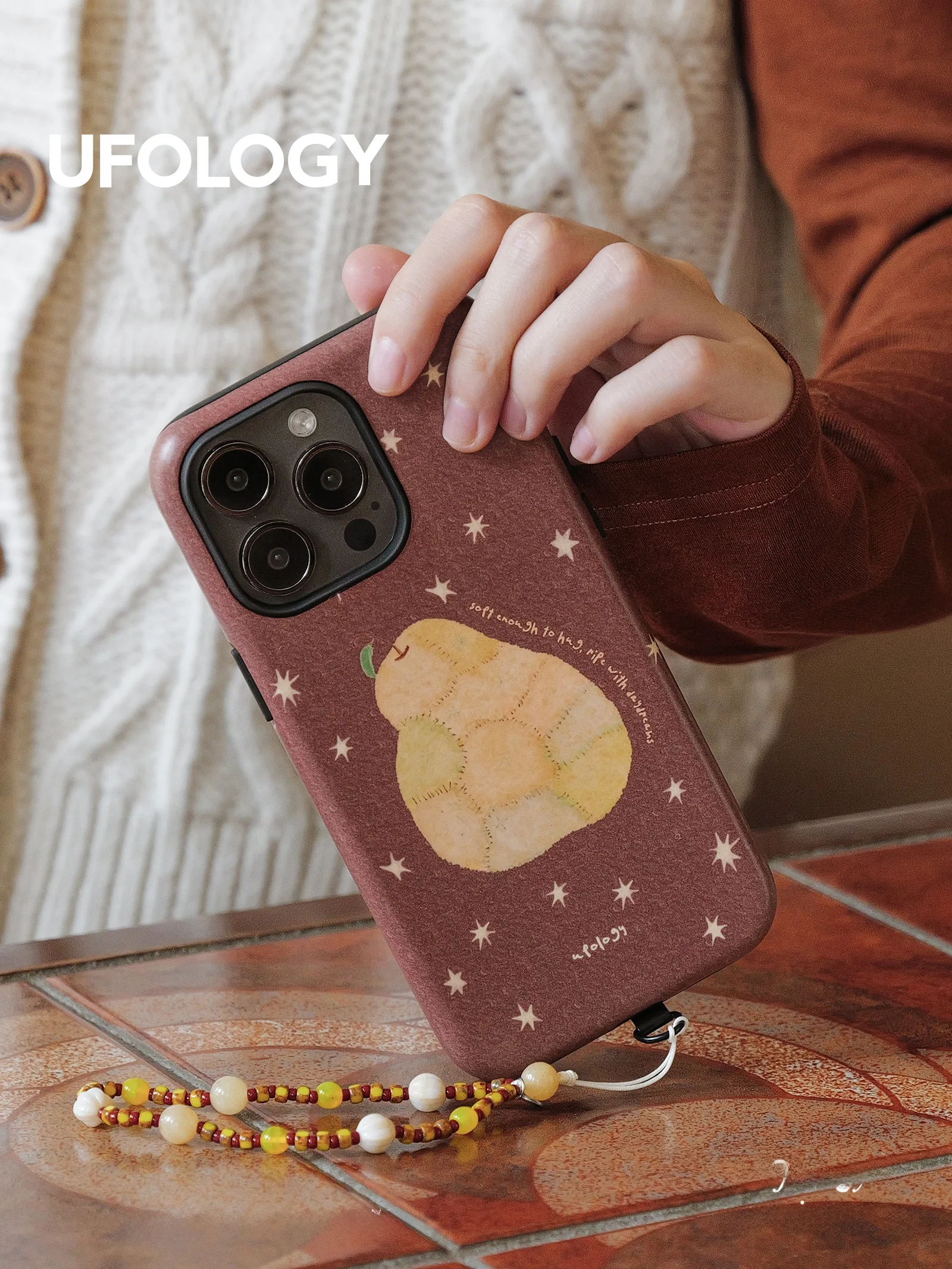 高級スマホチェーン付きケース【インスタ風デザイン】の実用性と設定方法