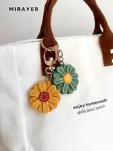 バッグチャーム キーホルダー レディース 本革 デイジー フラワー ハンドメイド 上品