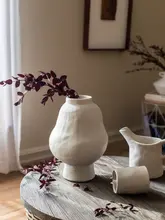 花瓶 花器 植木鉢 陶器 手作り マット仕上げ オフホワイト アンティーク調 上品 卓上 リビング インテリア 置物