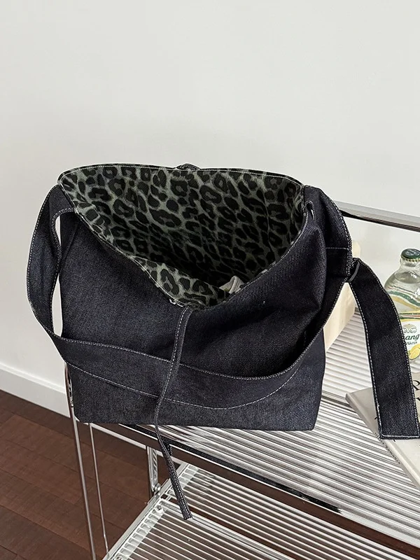 40代の普段使いにぴったり？レトロなヒョウ柄トートバッグが通勤・お出かけで活躍する理由とは？