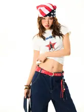 アメリカンスタイルの星柄プリント半袖Tシャツ【女性用・スリムフィット・ショート丈】