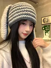 かわいい長耳の手編みニット帽【冬用・カートゥーンウサギデザイン】（セットアップ対応）