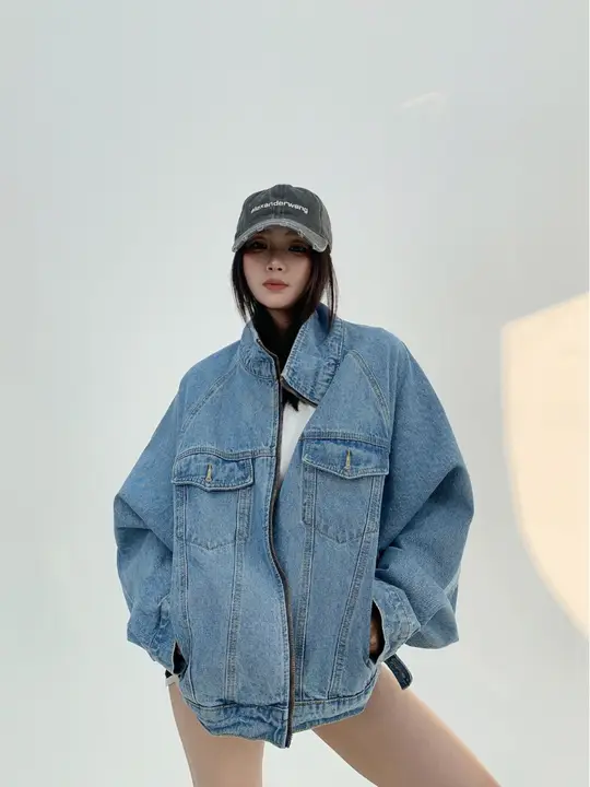 アメリカンスタイルのヴィンテージ風ジーンズジャケット【レディース・ゆったりフィット・短丈】