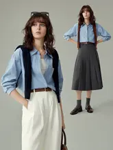 クラシックな青いストライプの長袖シャツ【春秋用・ビジネス・通勤対応】