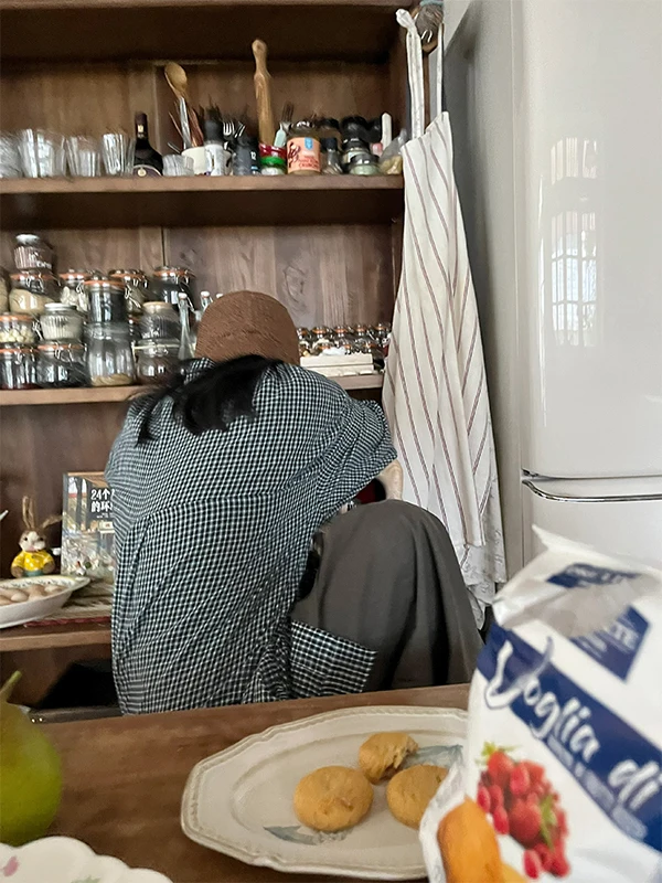 ロングスリーブを選ぶときに迷うのは、本当に「どんな風に着るか」なのか？