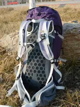 軽量登山リュックサック【男女兼用・大容量・背面システム】