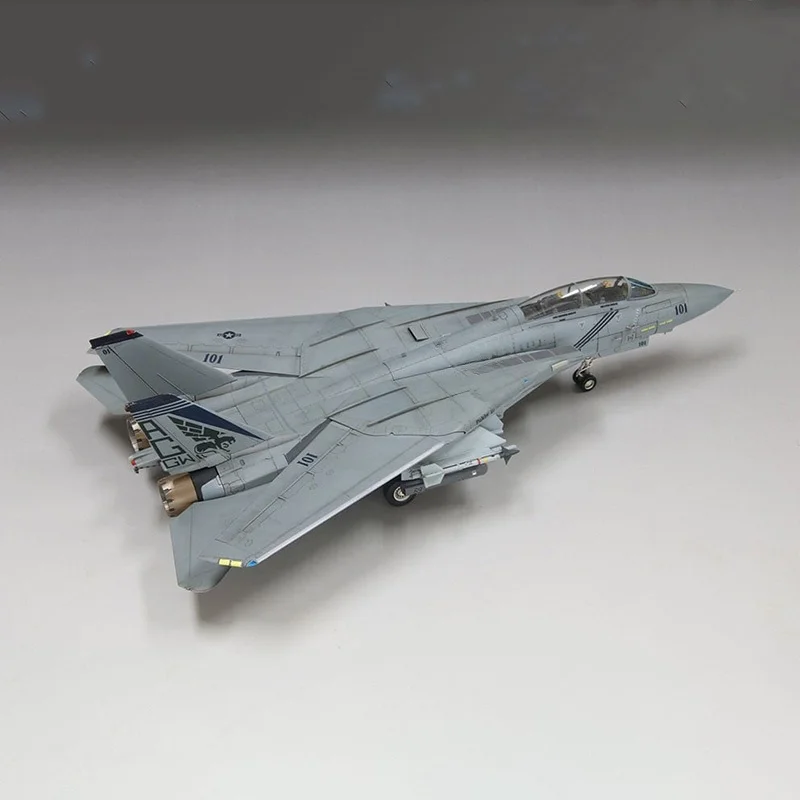 戦闘機 プラモデルを選ぶべきタイミングは？F-15とF-16、1/72の雄猫戦闘機はどれがおすすめ？