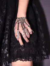 サイバーパンク ゴシック スカルデザインの手袋【女性用・手首保護・コスプレ用アクセサリー】