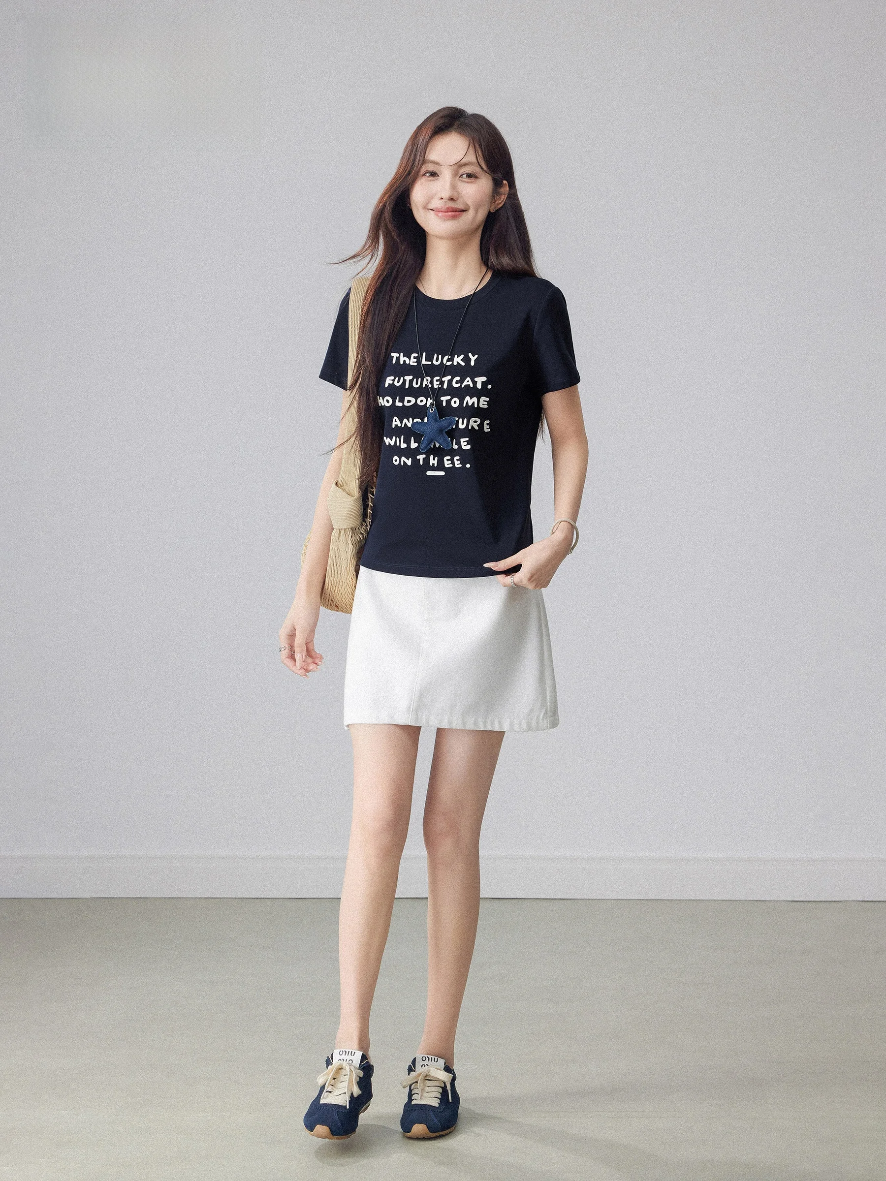 「学生時代の夏を彩る1枚」とは？個性的で美しいデザインのTシャツが選ばれる理由