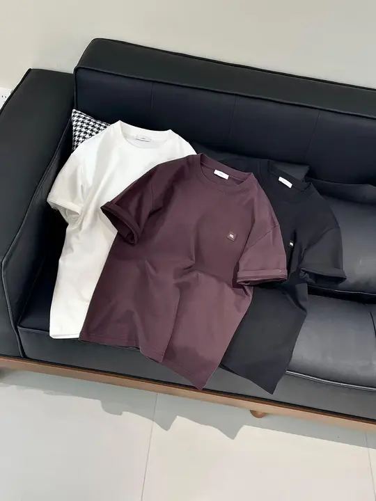 春夏用シンプル無地半袖Tシャツ【メンズ・フィット・クルーネック・カジュアル】