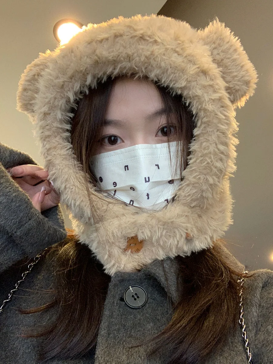 可愛いニット帽をどう選ぶ？クマのデザインが心を癒す秋冬の定番アイテムとは